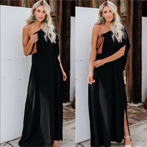 VICI Blown Away Maxi Dress Large Like New!